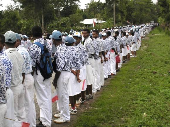 munro-09youthsby2.jpg munro-09youthsby2.jpg